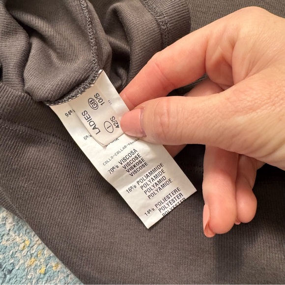 Fabiana Filippi Metallic Neckline Sleeveless Knit Top Taupe Brown Italian Luxury - Picture 7 of 9